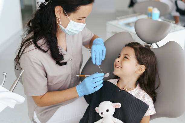 Best Chipped Tooth Repair Near Me  in Apple Valley, CA